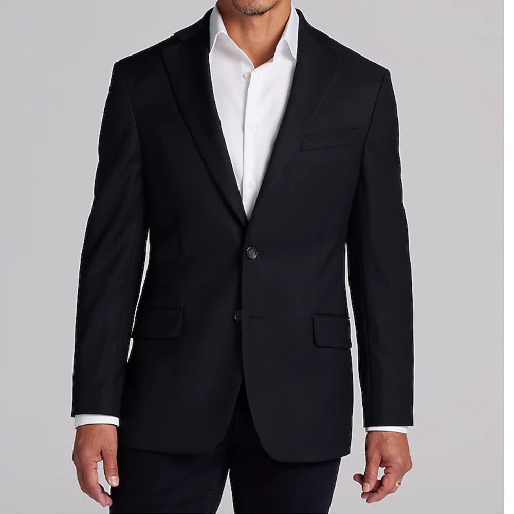 Men’s black suit jacket